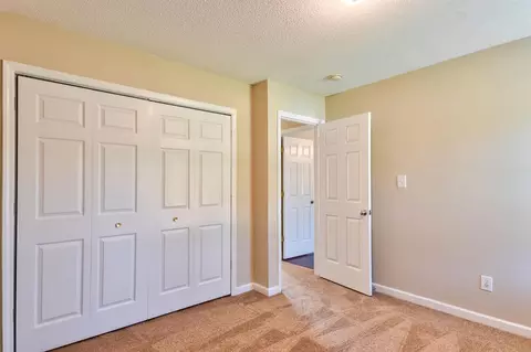 364 Rose Ct, Benson, NC 27504 photo 17