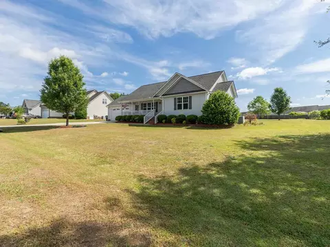 26 Bluestone Dr, Smithfield, NC 27577 photo 2