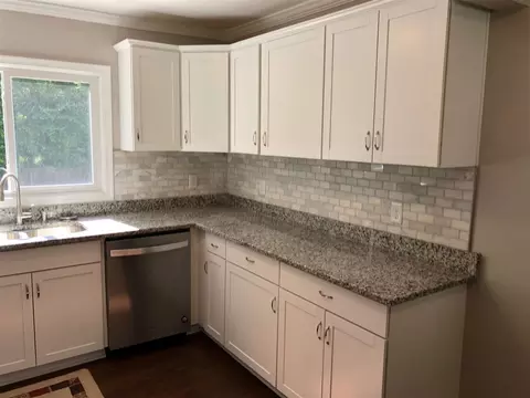 2411 State St, Durham, NC 27704 photo 9