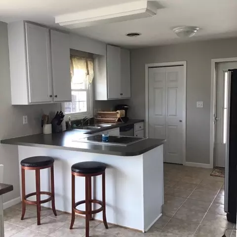 407 W A St, Erwin, NC 28339 photo 6