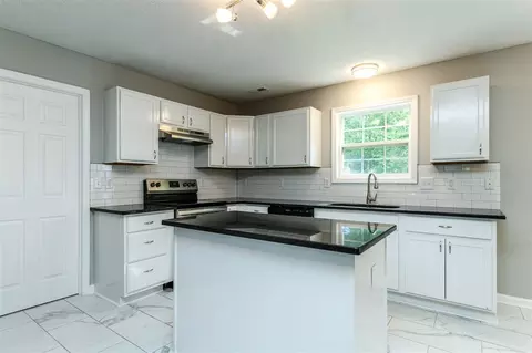 2104 Elk River Dr, Durham, NC 27704 photo 8