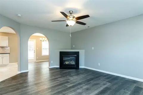 2104 Elk River Dr, Durham, NC 27704 photo 4