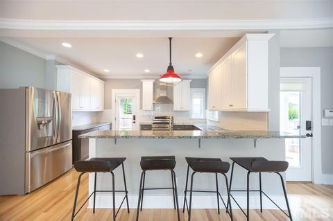 208 W Markham Ave, Durham, NC 27701 photo 7