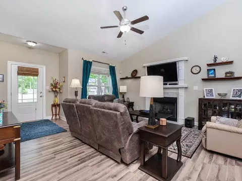 9237 Carley Cir, Garner, NC 27529 photo 4