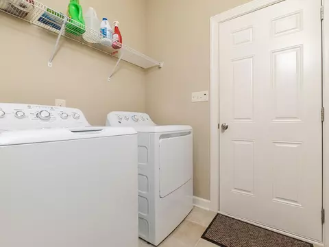 9237 Carley Cir, Garner, NC 27529 photo 20