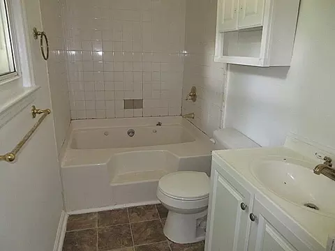 1607 Goodwin Rd, Durham, NC 27712 photo 10