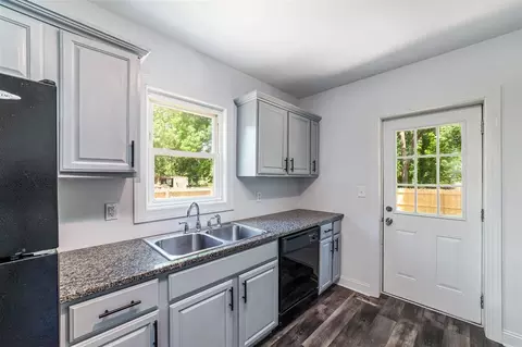 2614 Kirk Rd, Durham, NC 27705 photo 8
