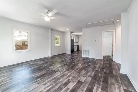 2614 Kirk Rd, Durham, NC 27705 photo 3