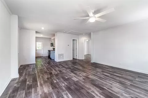2614 Kirk Rd, Durham, NC 27705 photo 4
