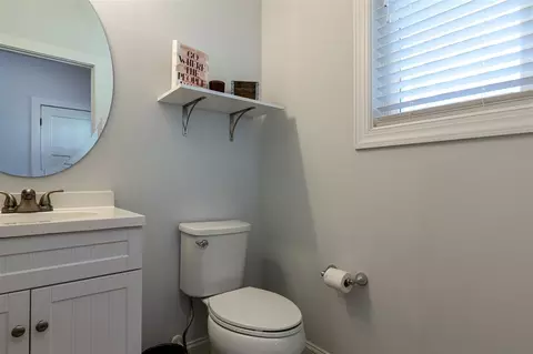302 Cecil St, Durham, NC 27707 photo 4