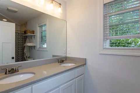 302 Cecil St, Durham, NC 27707 photo 21