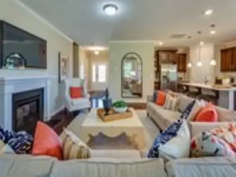 1038 Chamblee Ct, Durham, NC 27703 photo 5