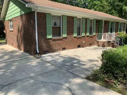 1007 Limerick Ln, Durham, NC 27713 photo 1