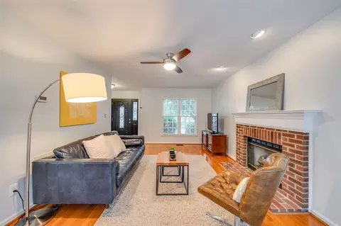 6005 Forest Ridge Dr, Durham, NC 27713 photo 3