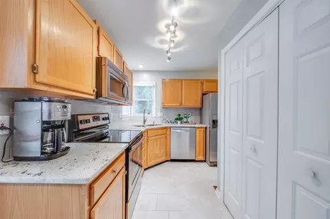 6005 Forest Ridge Dr, Durham, NC 27713 photo 9