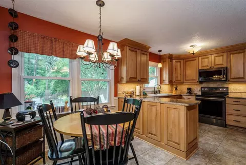 809 Purdue St, Raleigh, NC 27609 photo 9