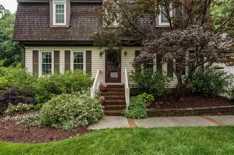809 Purdue St, Raleigh, NC 27609 photo 2