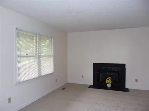 1705 Collier Dr, Durham, NC 27707 photo 3