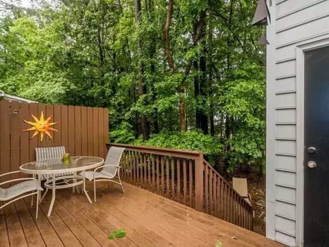 6065 Epping Forest Dr, Raleigh, NC 27613 photo 21