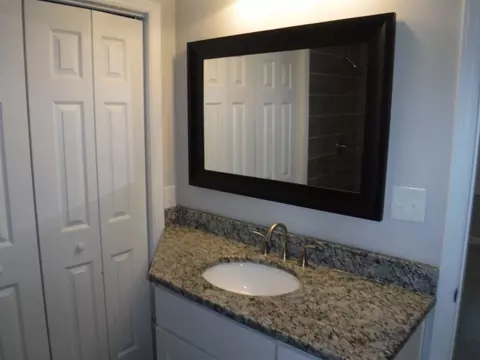 1006 Alma St, Durham, NC 27703 photo 10
