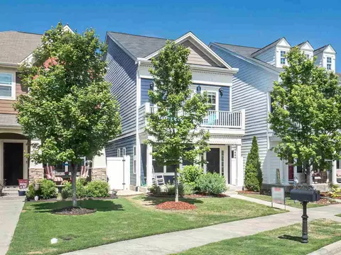 980 Shoofly Path, Apex, NC 27502 photo 2