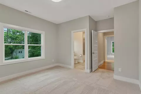 1905 Pine Dr, Raleigh, NC 27608 photo 23
