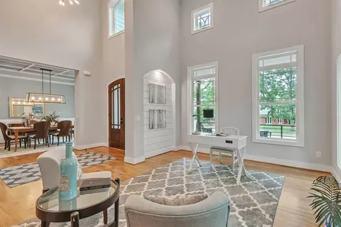 1905 Pine Dr, Raleigh, NC 27608 photo 6