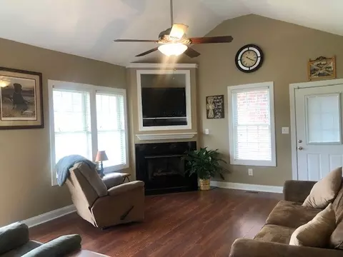205 Banner Ln, Benson, NC 27504 photo 6