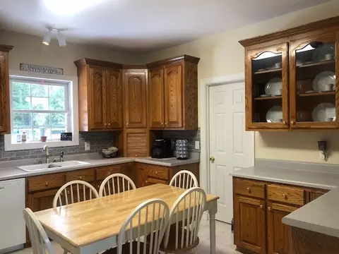 205 Banner Ln, Benson, NC 27504 photo 8