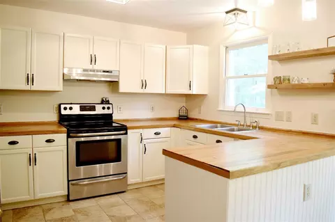 4807 Lazyriver Dr, Durham, NC 27712 photo 9
