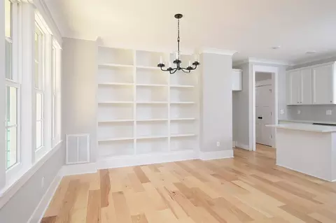 3853 Crabtree Ave, Durham, NC 27704 photo 11