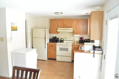 101 Brightleaf Ct, Cary, NC 27513 photo 7