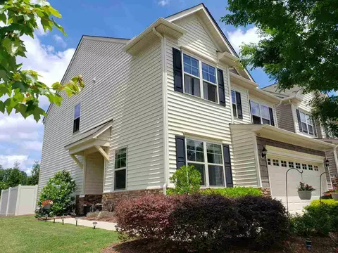 162 Torrey Heights Ln, Durham, NC 27703 photo 2