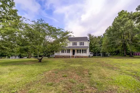 1055 E Justin Dr, Garner, NC 27529 photo 2
