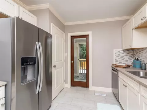 809 Ellerbee St, Durham, NC 27704 photo 8
