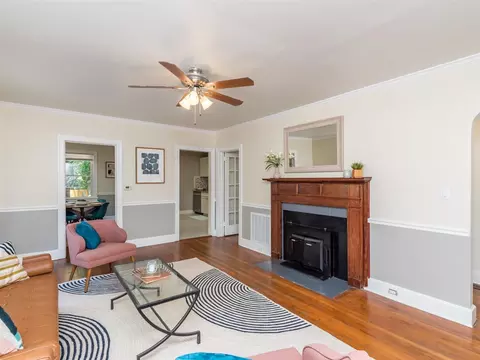 809 Ellerbee St, Durham, NC 27704 photo 4