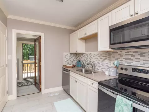 809 Ellerbee St, Durham, NC 27704 photo 9