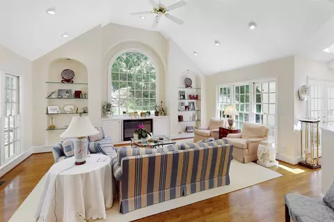 624 Marlowe Rd, Raleigh, NC 27609 photo 10