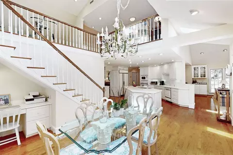 624 Marlowe Rd, Raleigh, NC 27609 photo 9