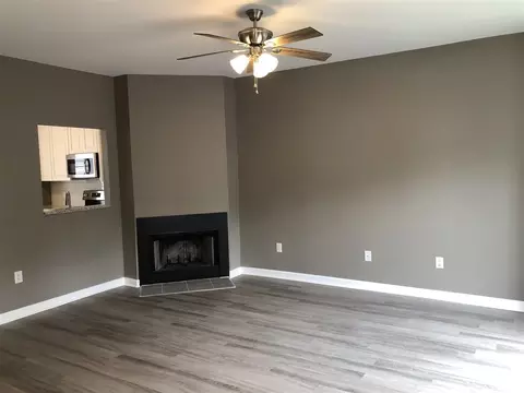 205 Pointe Crest Ct, Cary, NC 27513 photo 4