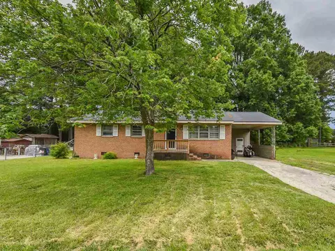 306 Pace St, Smithfield, NC 27577 photo 1