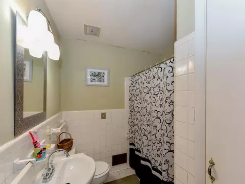 306 Pace St, Smithfield, NC 27577 photo 11