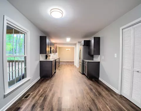 609 November Dr, Durham, NC 27712 photo 2