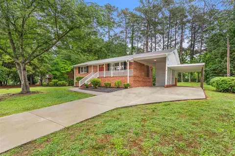 1417 Pineview Dr, Garner, NC 27529 photo 2