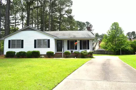 8 Alpine Ct, Smithfield, NC 27577 photo 2