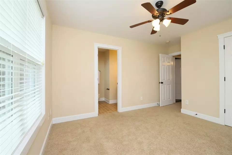  39 Whetstone Ct, Four Oaks, NC 27524 photo 15