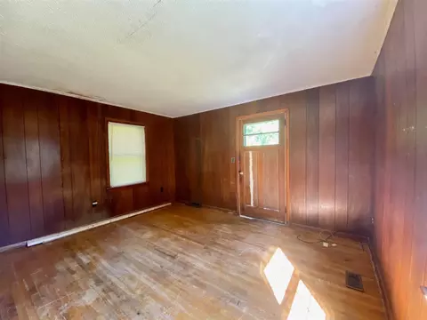 107 1st St, Erwin, NC 28339 photo 27