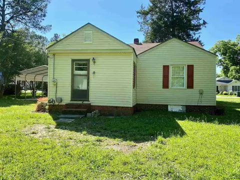 107 1st St, Erwin, NC 28339 photo 5