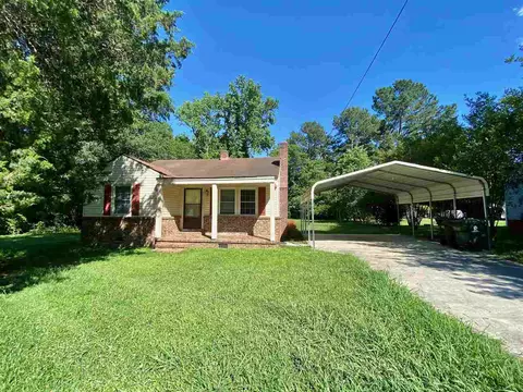 107 1st St, Erwin, NC 28339 photo 2
