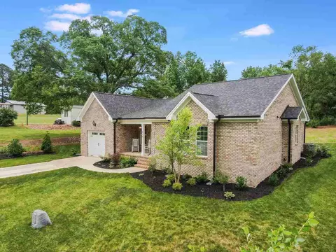 816 Old Crowder Dr, Garner, NC 27529 photo 3